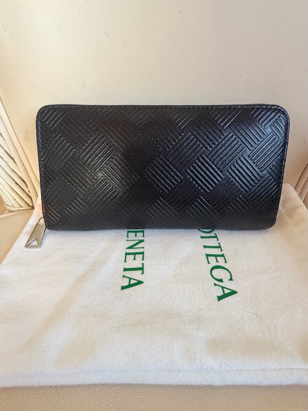 BOTTEGA VENETA Black Intrecciato Weave Leather Continental Wallet! Like New!